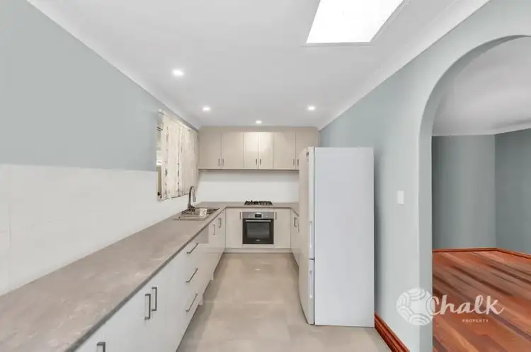 9 Kensington Court, Cooloongup WA 6168