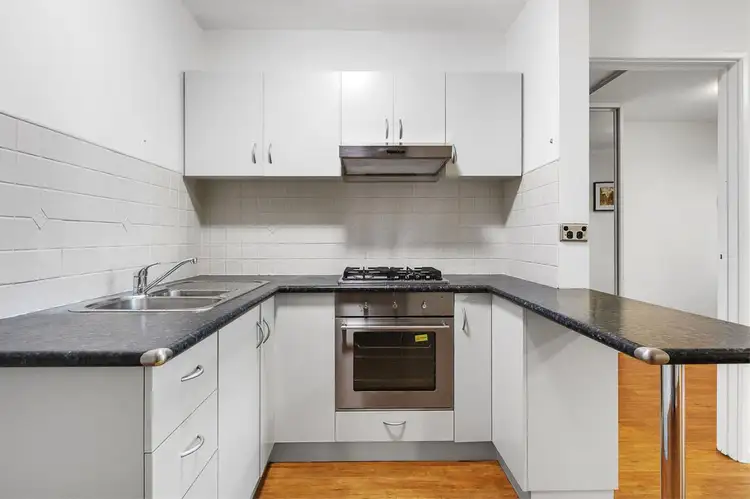 70/4 Dover Court, Mosman Park WA 6012
