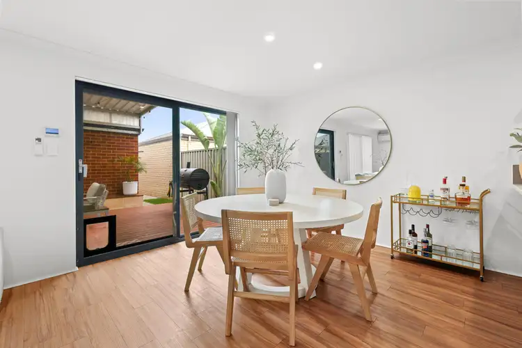 Sixth view of Homely house listing, 6 Wolfson Way, Piara Waters WA 6112