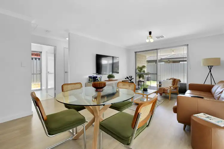 Fifth view of Homely house listing, 4 Golden Way, Piara Waters WA 6112