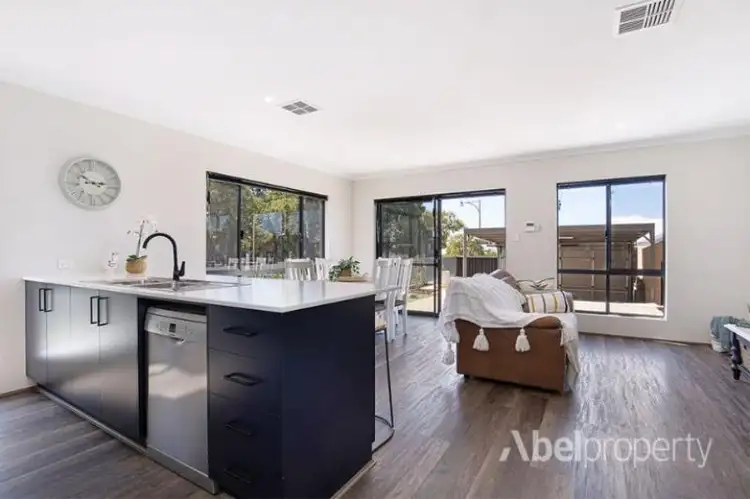 207 Leeuwin Boulevard, Bushmead WA 6055
