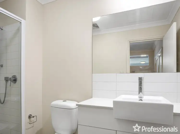 Seventh view of Homely apartment listing, 304/25 Malata Crescent, Success WA 6164