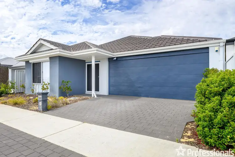 37 Calella Loop, Piara Waters WA 6112