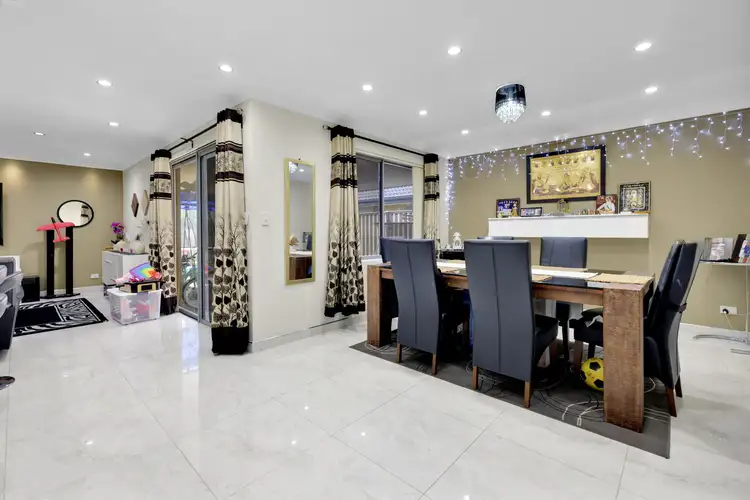Fourth view of Homely house listing, 7 Miramar Way, Piara Waters WA 6112