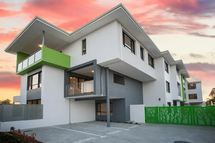 2/42 Morago Crescent, Cloverdale WA 6105