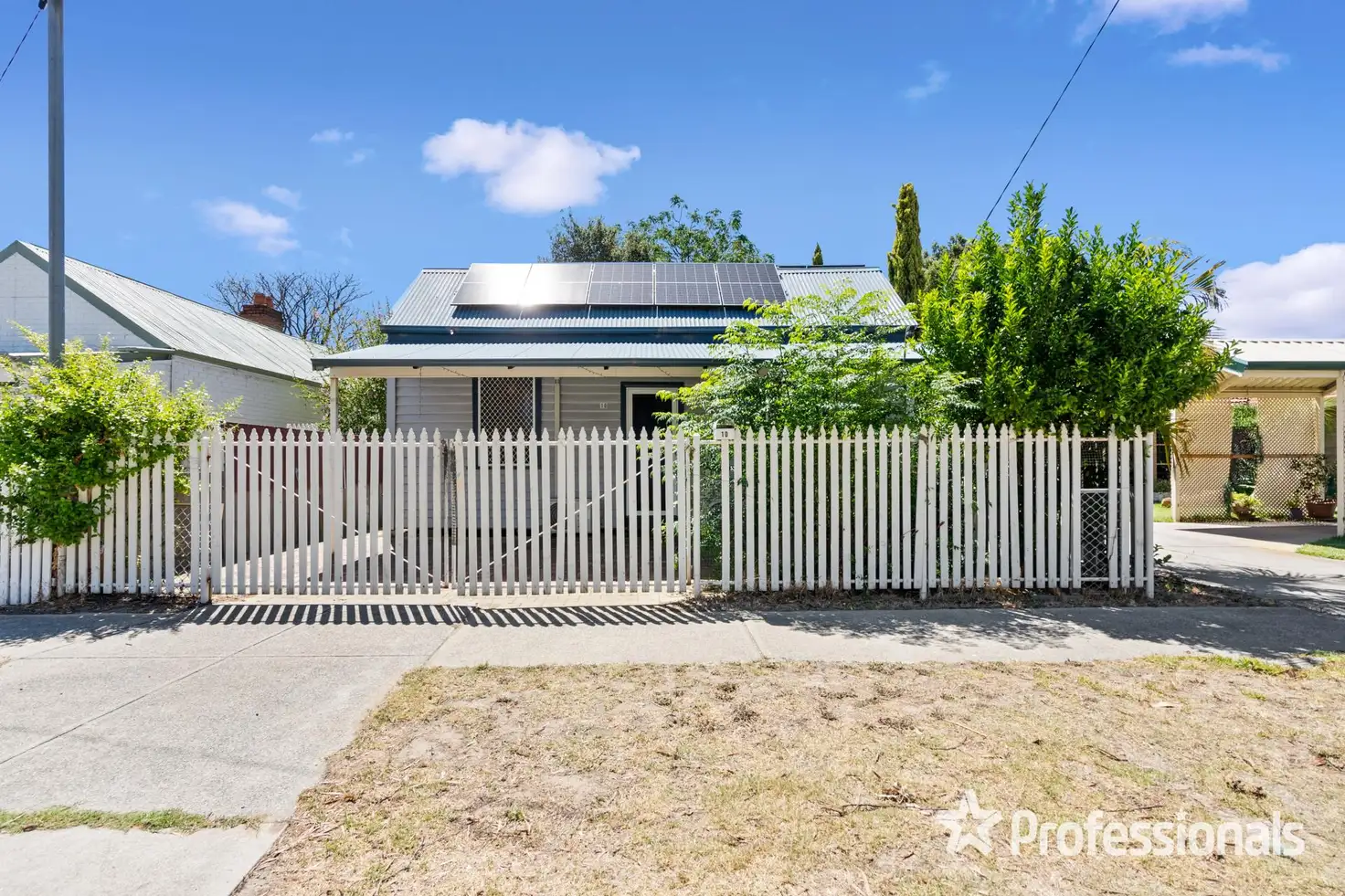 Main view of Homely house listing, 10 Ewart Street, Midvale WA 6056