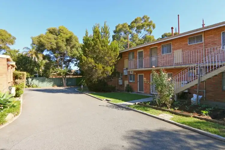 27/11 Herdsman Parade, Wembley WA 6014
