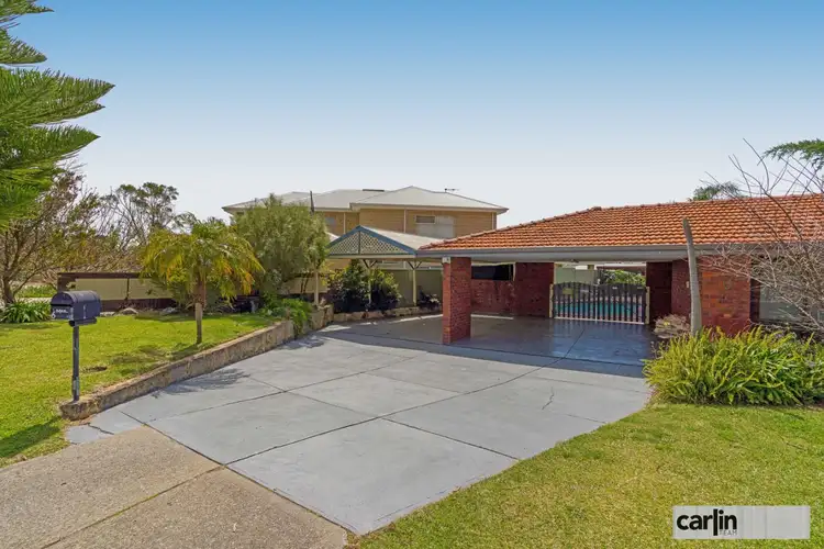 Second view of Homely house listing, 6 Bersica Court, Kardinya WA 6163