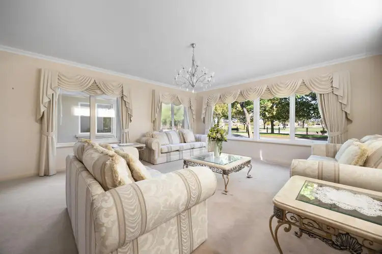 Seventh view of Homely house listing, 2 Burford Place, Canning Vale WA 6155