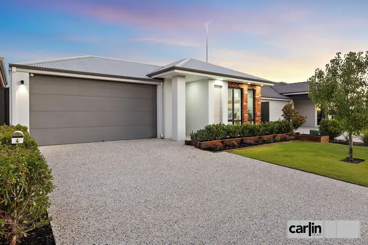 4 Guava Way, Treeby WA 6164