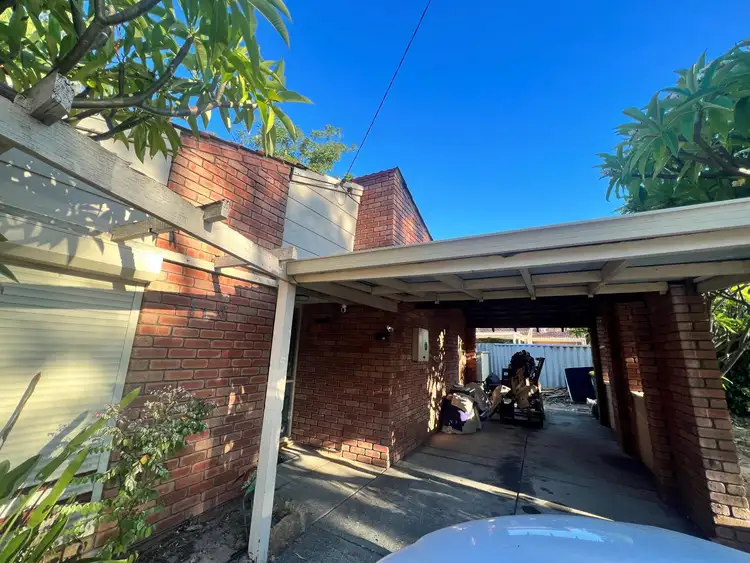 Second view of Homely house listing, 118 Cammillo Road, Camillo WA 6111