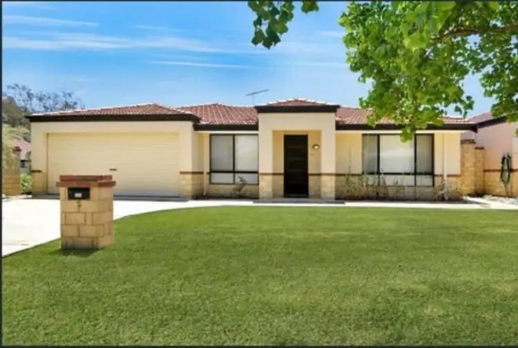 8 Bridal Crescent, Kenwick WA 6107
