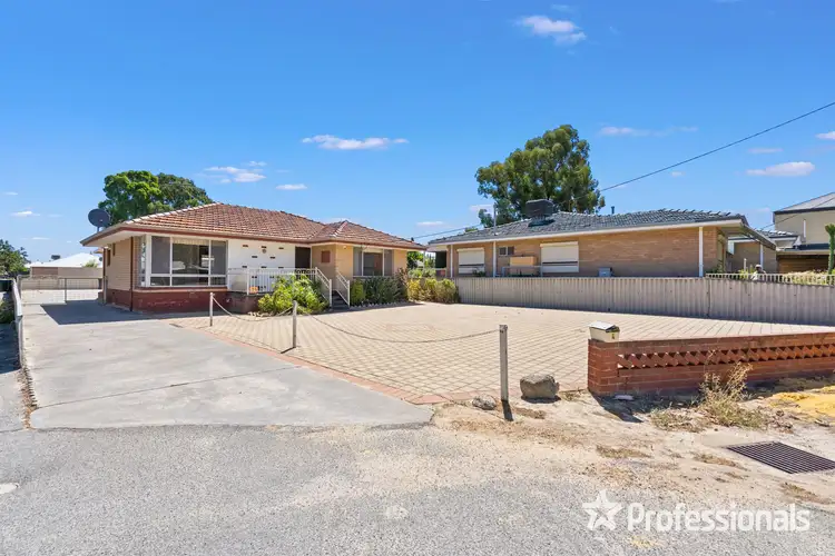 4 Francis Street, Middle Swan WA 6056
