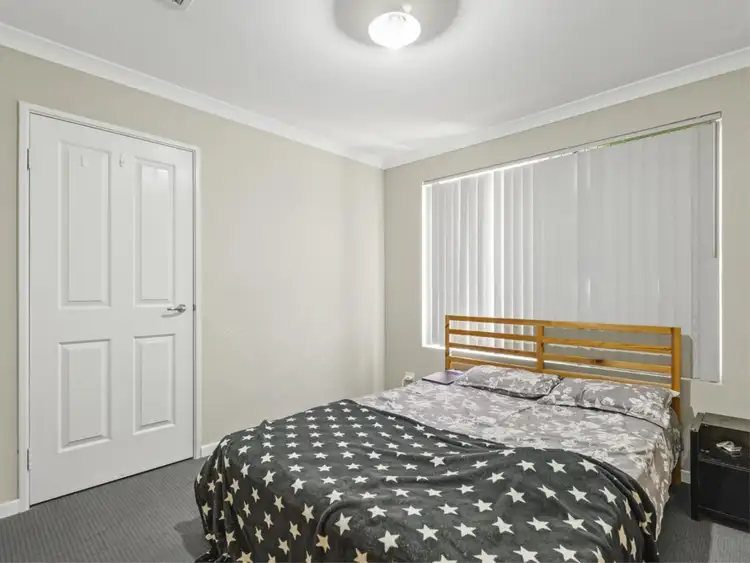 Fifth view of Homely house listing, 6 Tenterfield Green, Harrisdale WA 6112