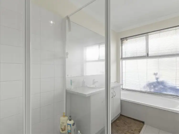 Sixth view of Homely house listing, 6 Tenterfield Green, Harrisdale WA 6112