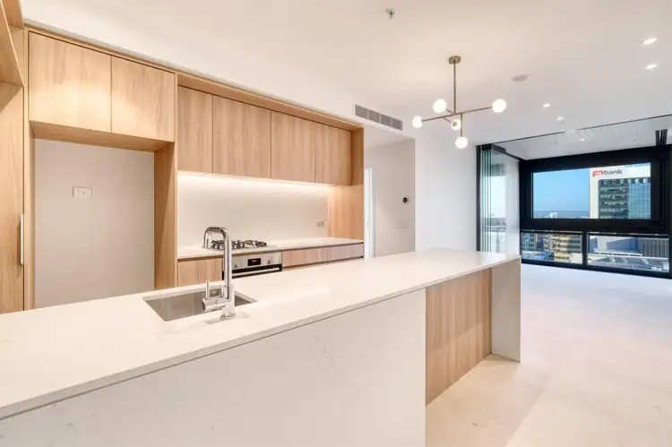 1908/80 Milligan Street