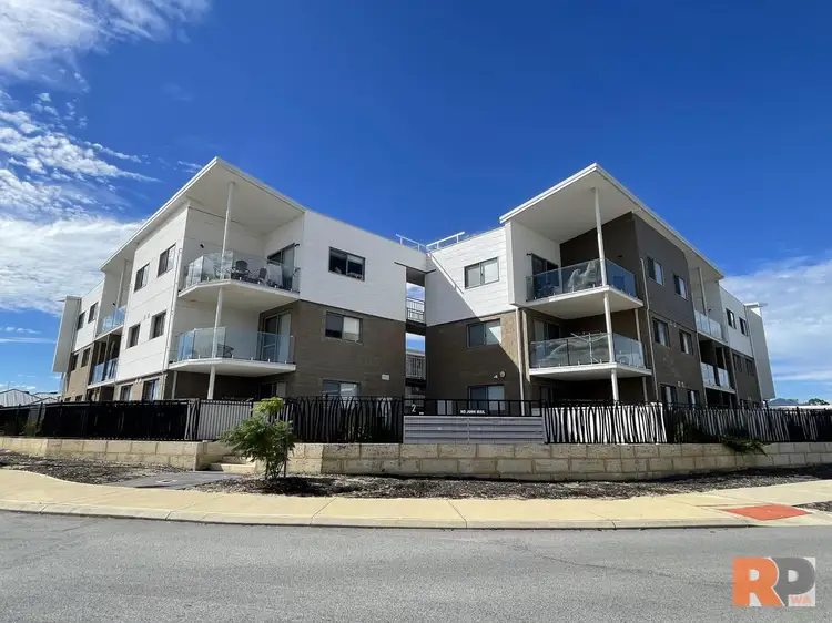 2/2 Delaronde Drive
