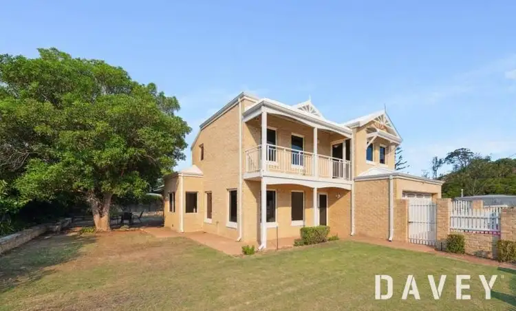 67 Duart Road, Trigg WA 6029