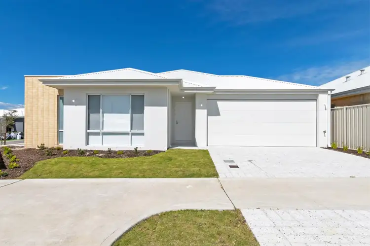 6 Boardwalk Street, Yanchep WA 6035