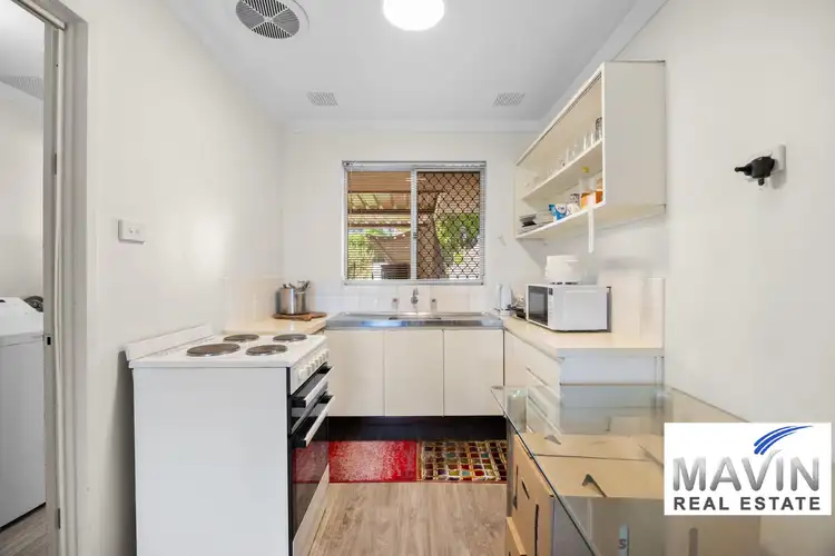 Fifth view of Homely semi-detached listing, 41 Apollo Way, Carlisle WA 6101