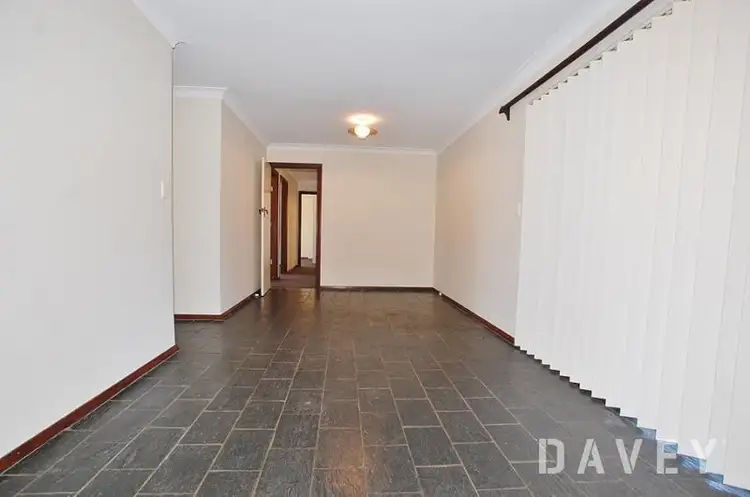 Fifth view of Homely house listing, 2 Ranleigh Way, Greenwood WA 6024