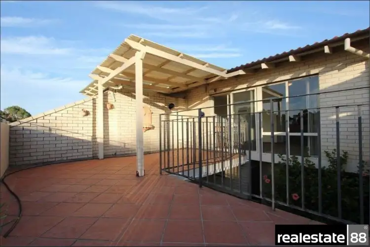 Fifth view of Homely villa listing, 7/41 Hurlingham Road, South Perth WA 6151