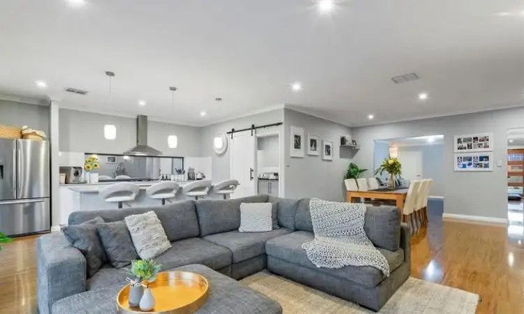 51 Rivington Entrance, Aveley WA 6069