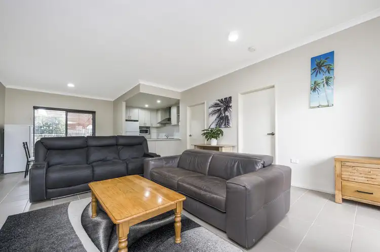 3/1 Villa Pass, Ellenbrook WA 6069