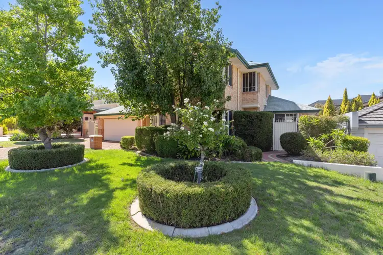 10 Queens Road, Mount Pleasant WA 6153