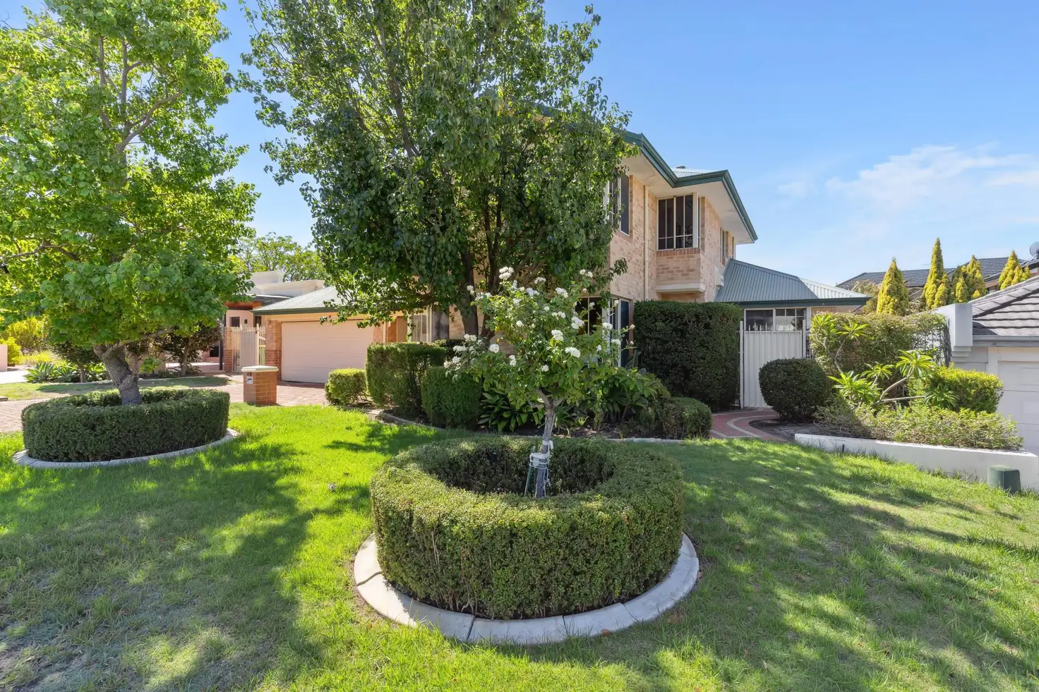 Main view of Homely house listing, 10 Queens Road, Mount Pleasant WA 6153