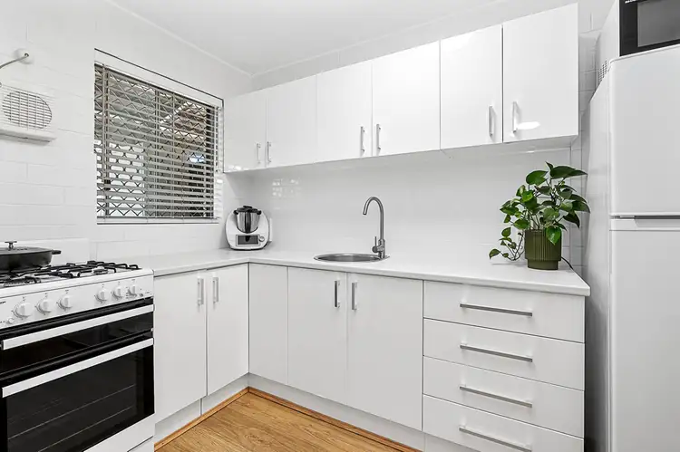 Sixth view of Homely townhouse listing, 2/115 Herdsman Parade, Wembley WA 6014