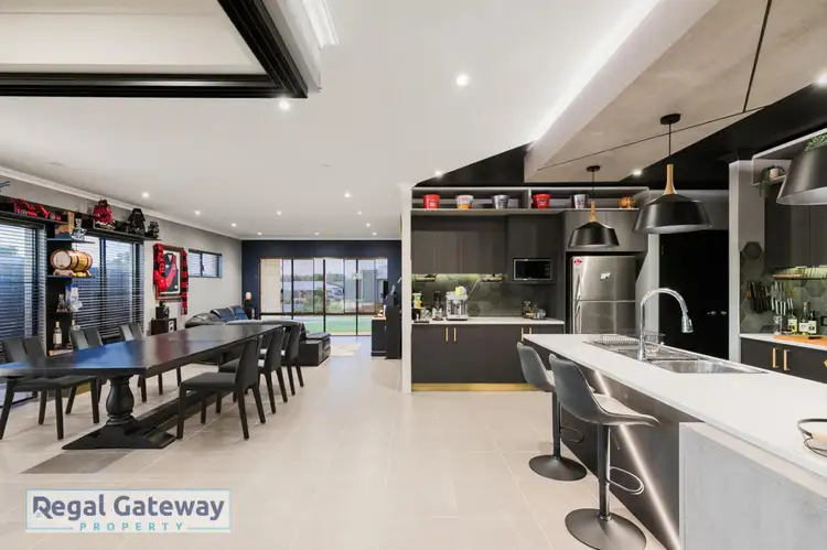 Seventh view of Homely house listing, 2 Esmerelda Rise, Baldivis WA 6171