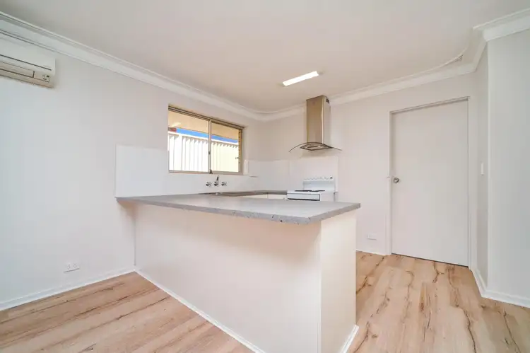 Fifth view of Homely semi-detached listing, 524B Morley Drive, Morley WA 6062