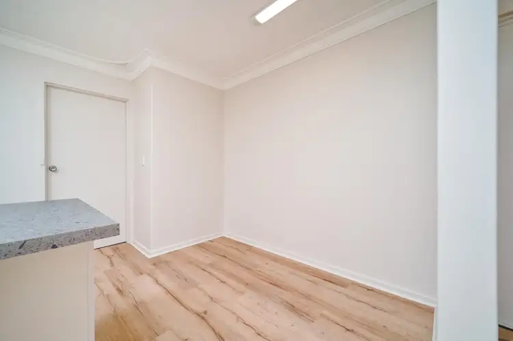 Sixth view of Homely semi-detached listing, 524B Morley Drive, Morley WA 6062