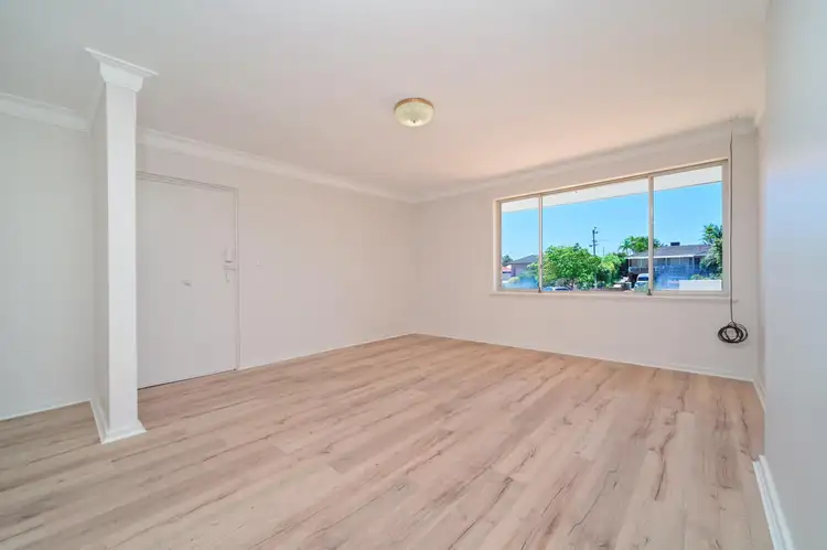 Seventh view of Homely semi-detached listing, 524B Morley Drive, Morley WA 6062