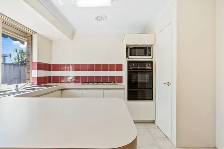 Fourth view of Homely villa listing, 10/5 Flametree Place, Beechboro WA 6063