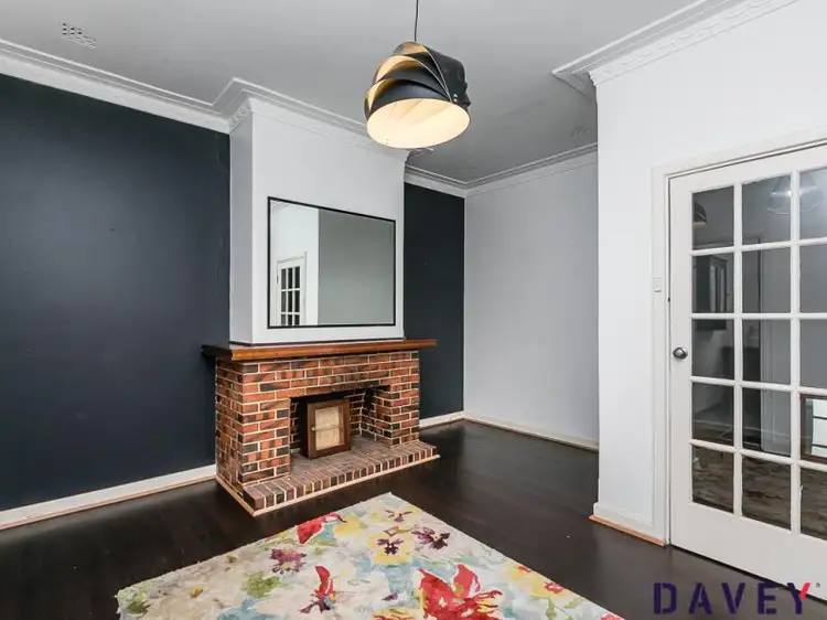 8 Arnott Street