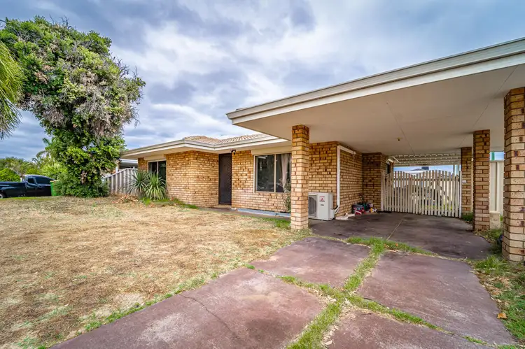 11 Lisbon Place, Warnbro WA 6169