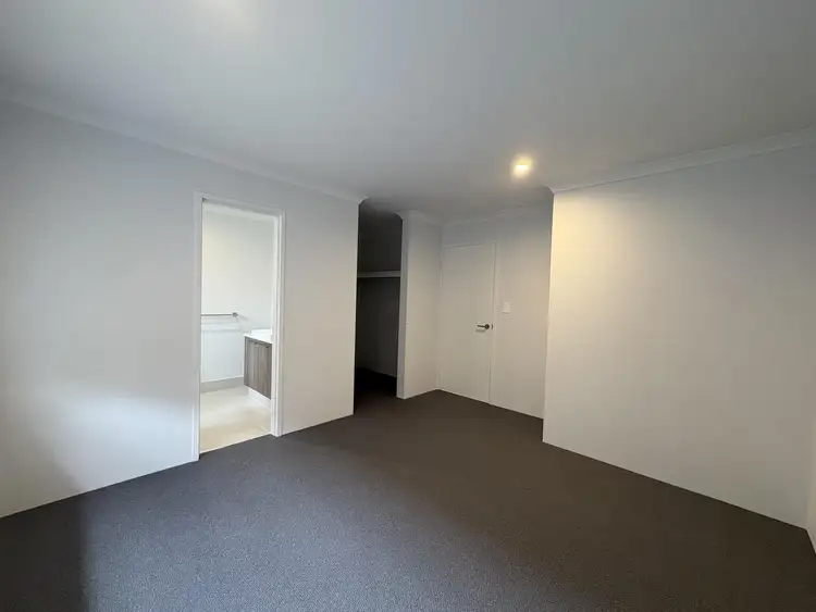Fifth view of Homely house listing, 10 Arrowsmith Loop, South Guildford WA 6055