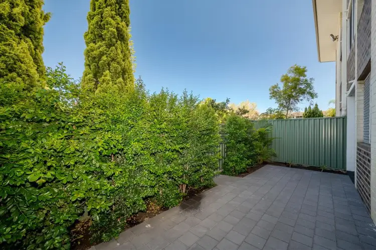2/81 King William Street, Bayswater WA 6053
