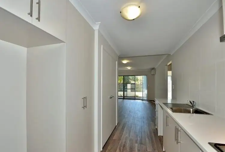 10/97 COOPER STREET