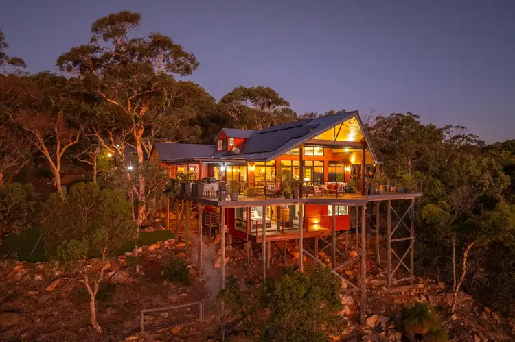 49 Richon Heights, Mount Richon WA 6112