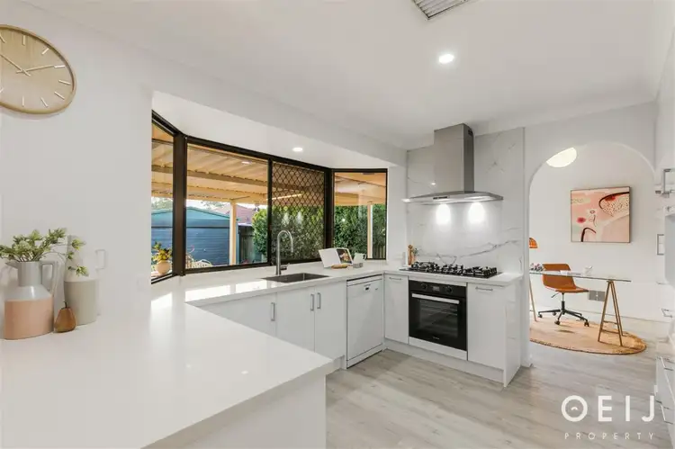 11 Annois Road, Bibra Lake WA 6163
