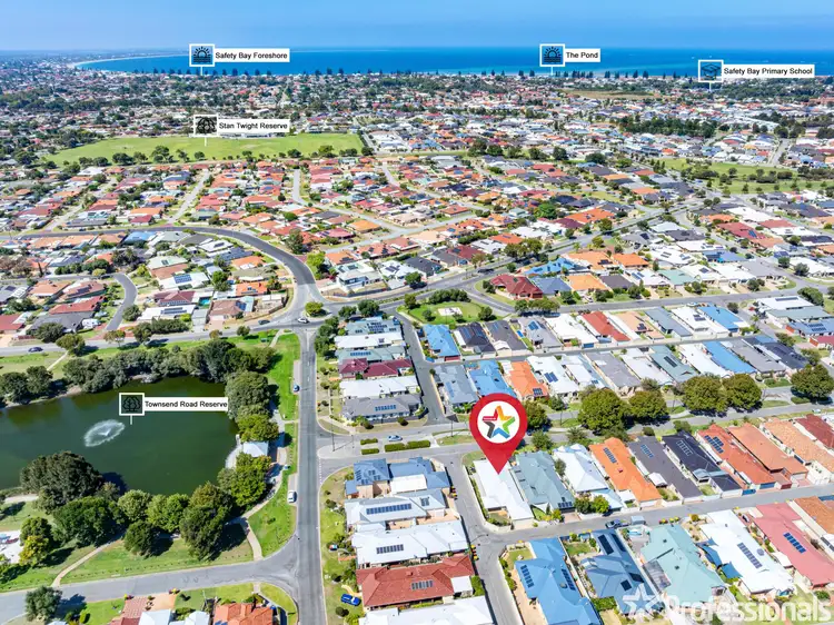 Third view of Homely house listing, 4 Spindrift Boulevard, Rockingham WA 6168