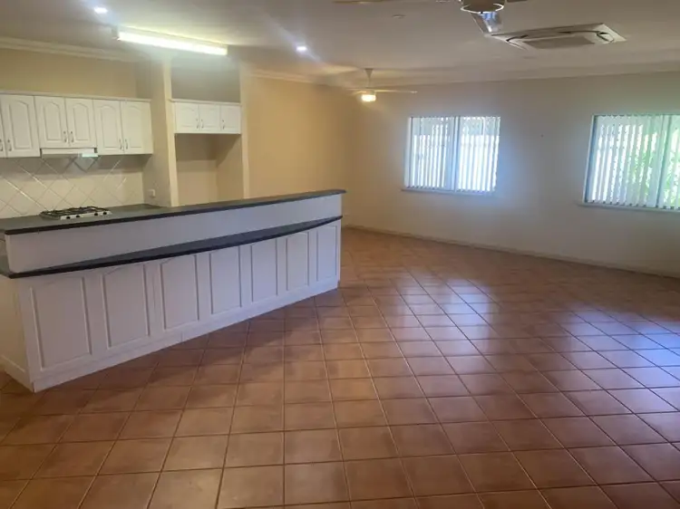 22 Leslie Loop, Baynton WA 6714