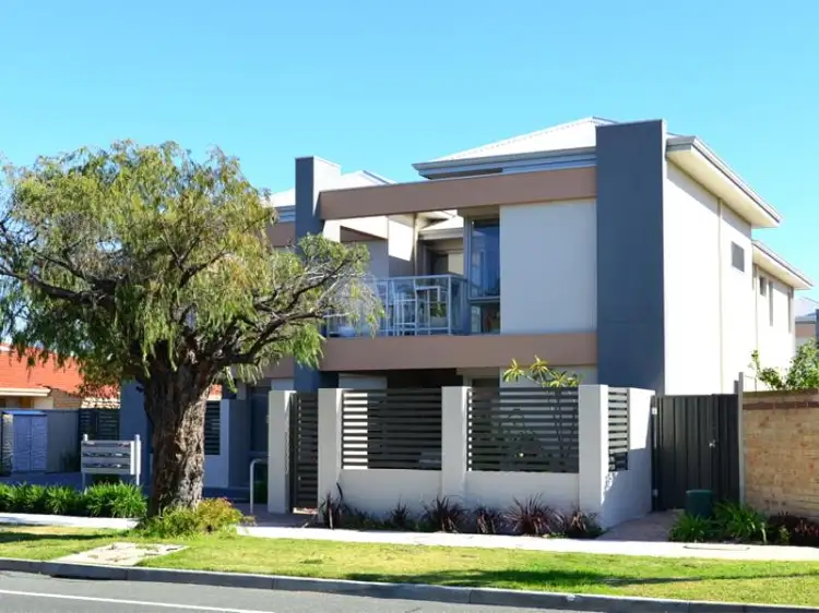 Main view of Homely unit listing, 8/155 Stock Road, Attadale WA 6156