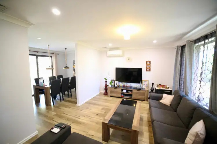 2 Clewlow Court