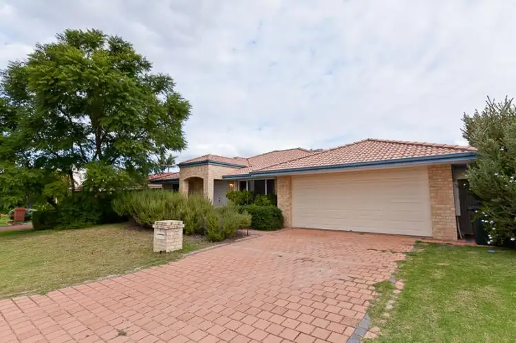 7 Prunella Crescent, Canning Vale WA 6155
