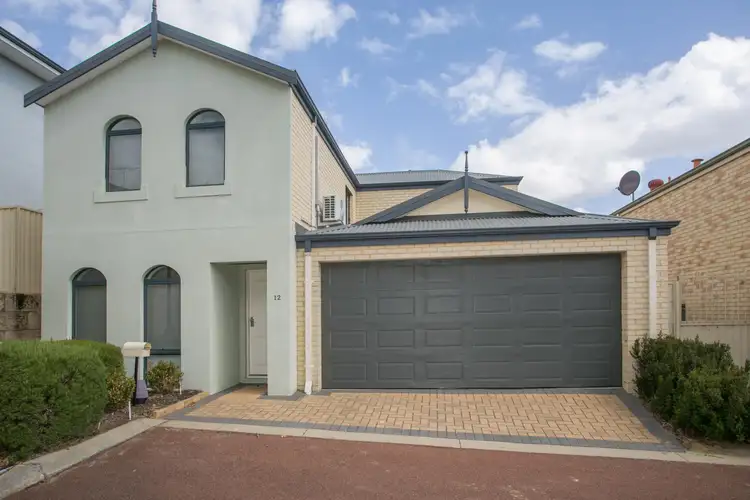 12 Doig Court