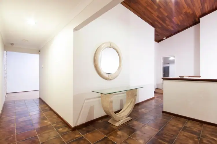 Fifth view of Homely house listing, 17 Dungarvan Court, Waterford WA 6152